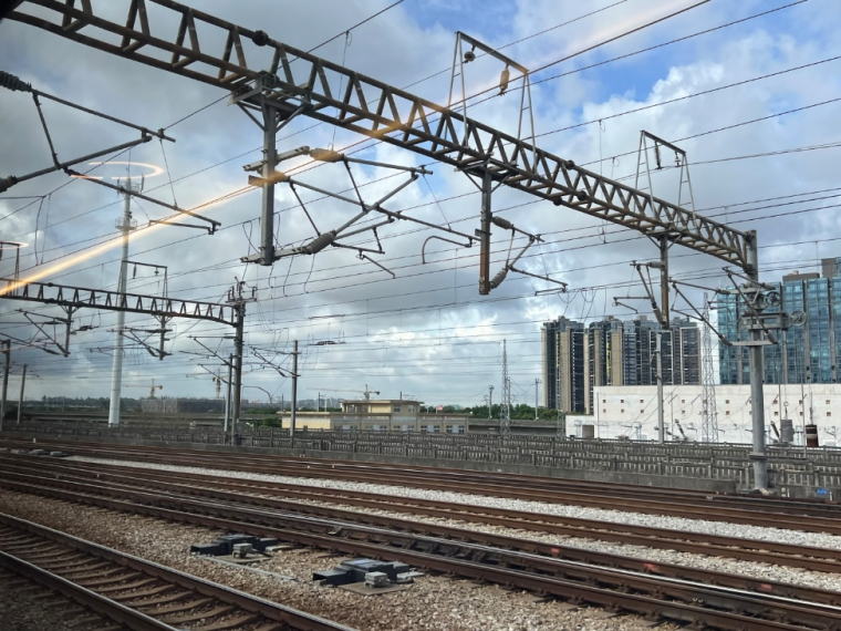 Applications of Shaped Wire in High-Speed Rail